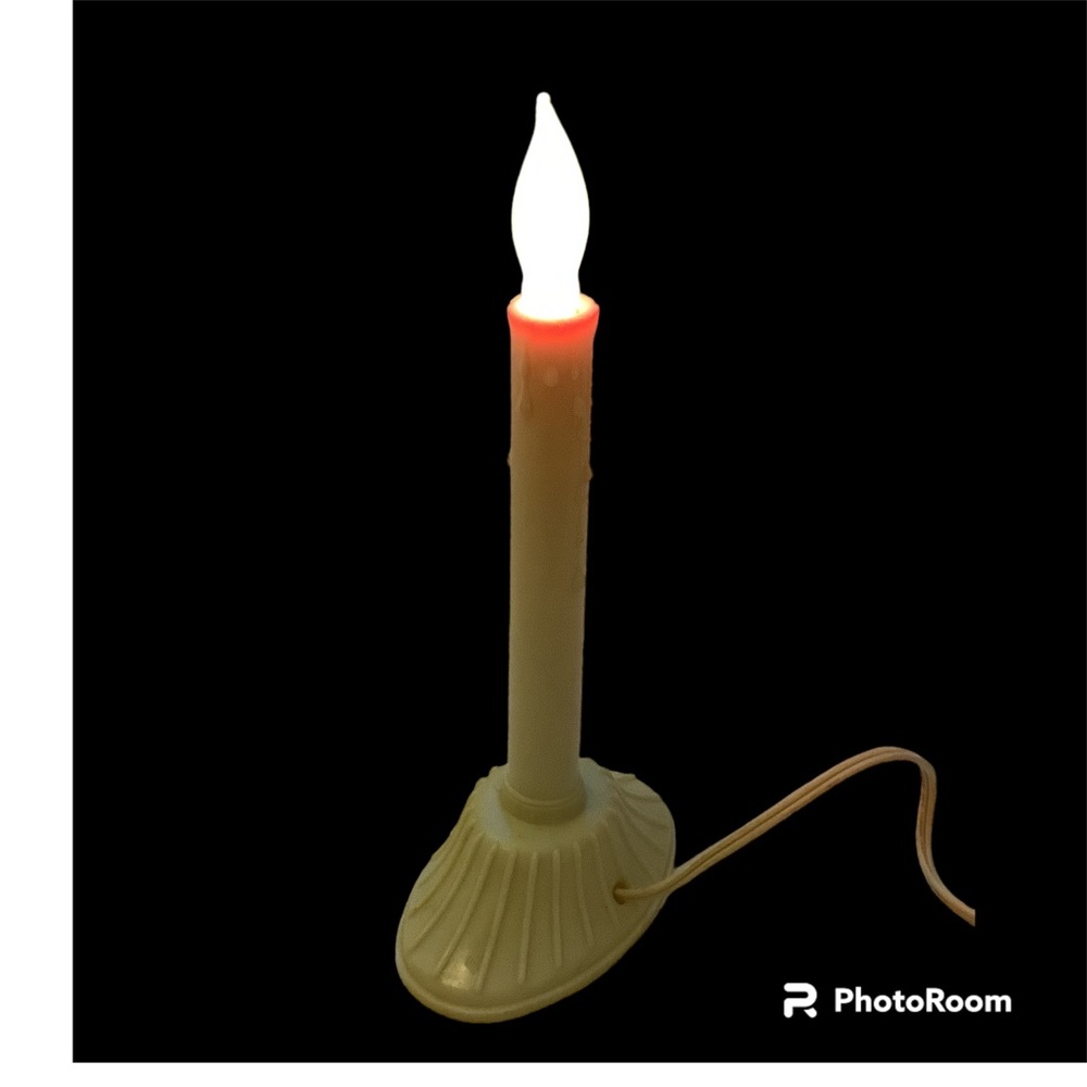 Vintage Electric Plug-In Drip Candolier Plastic Christmas Candle (Single) w/Bulb